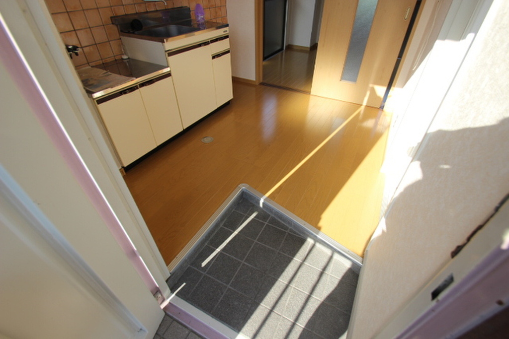 (7/32) 玄関