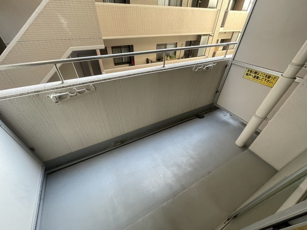 (12/24) バルコニー