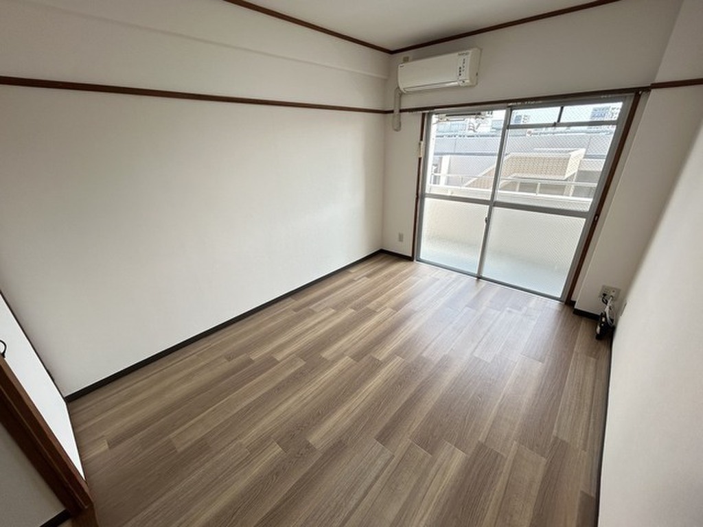 (13/27) 居室・リビング