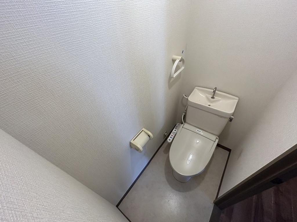 (5/25) トイレ (5/25) トイレ