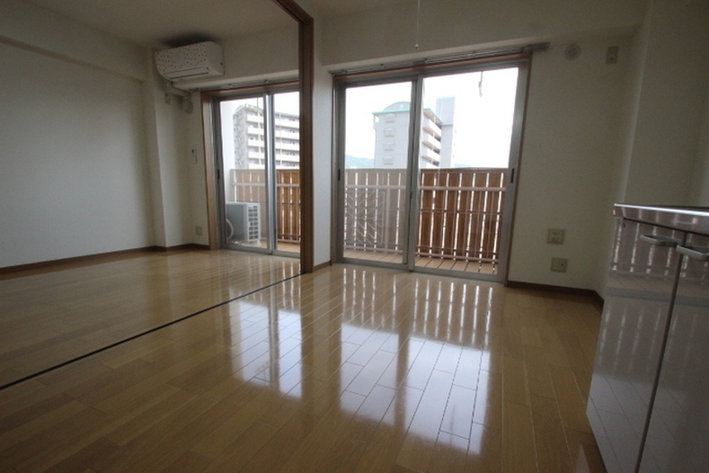 (3/25) 居室・リビング (3/25) 居室・リビング