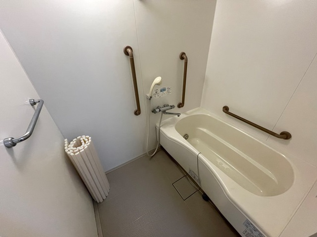 (5/25) バス (5/25) バス