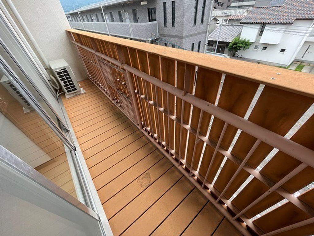 (10/25) バルコニー (10/25) バルコニー