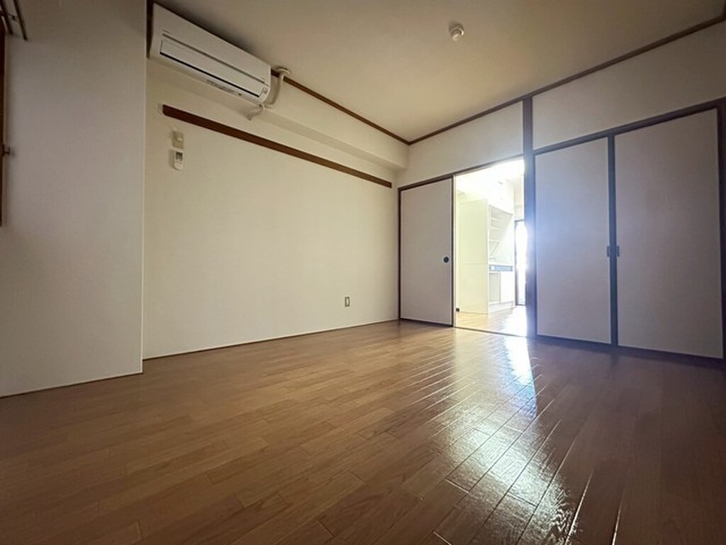 (14/23) 居室・リビング