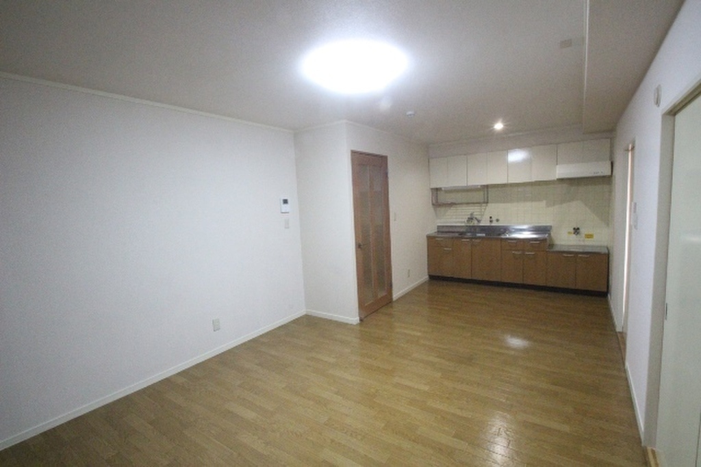 (2/26) 居室・リビング (2/26) 居室・リビング