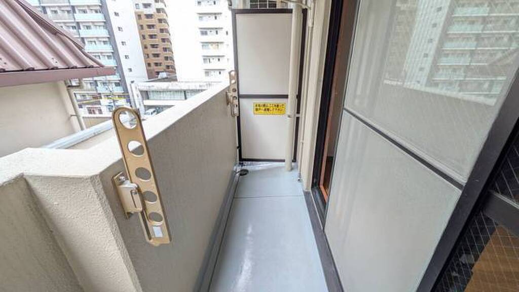 (12/27) バルコニー