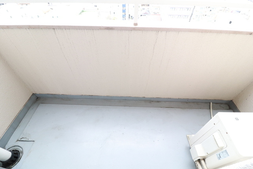 (14/26) バルコニー