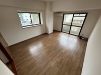 リスティア中筋