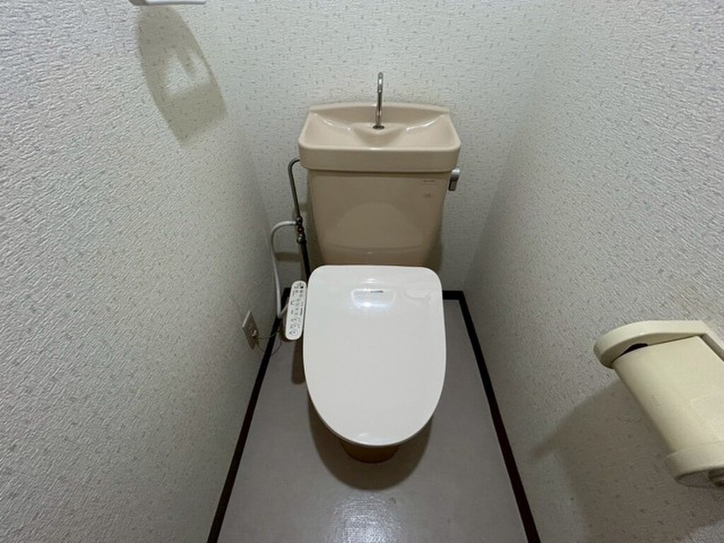 (5/26) トイレ (5/26) トイレ