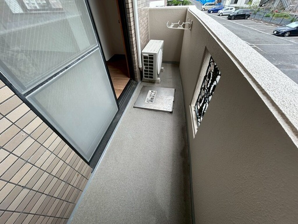 (13/26) バルコニー (13/26) バルコニー