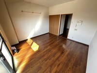 リスティア中筋