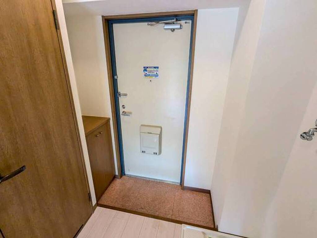 (7/28) 玄関 (7/28) 玄関