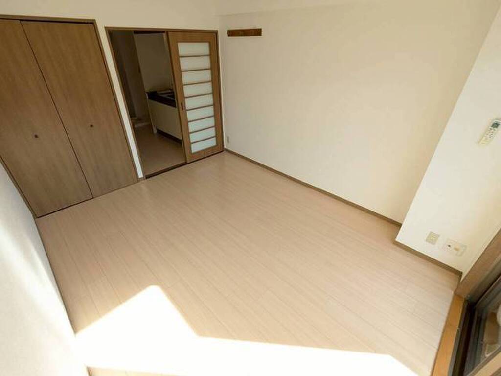 (15/28) 居室・リビング (15/28) 居室・リビング