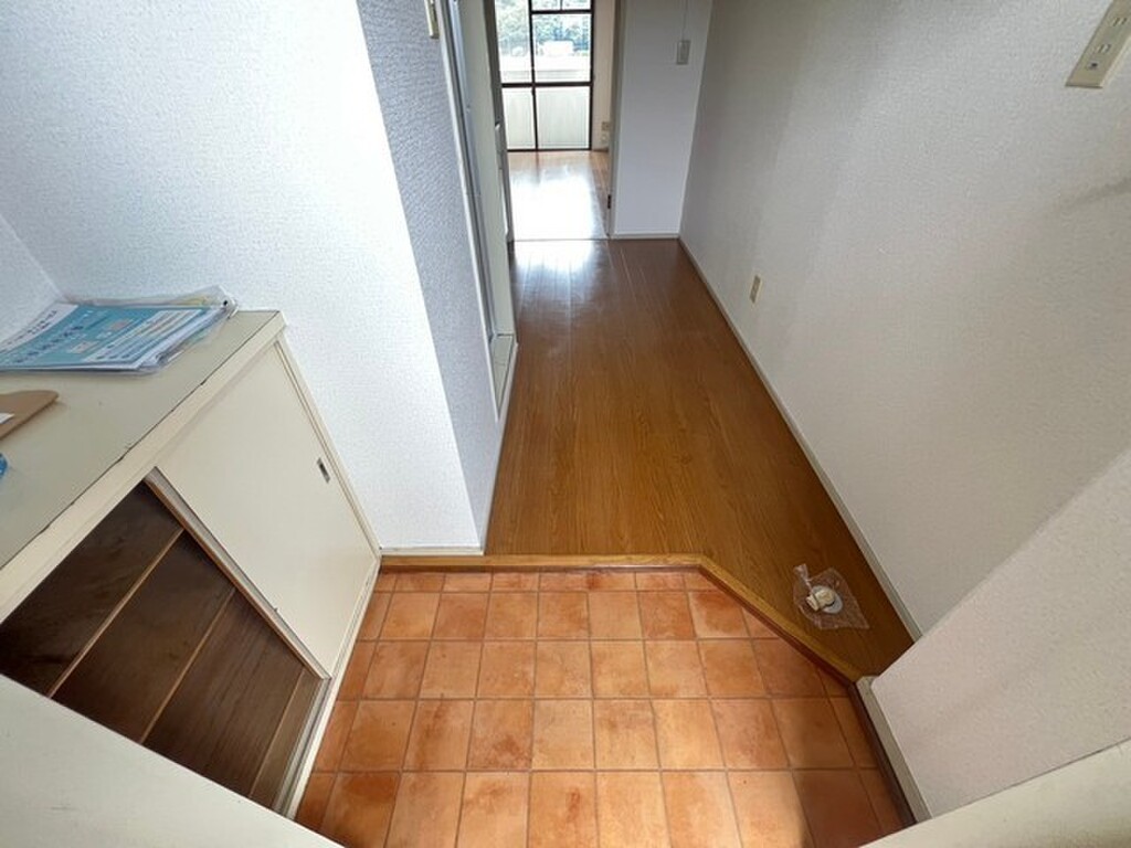 (7/25) 玄関 (7/25) 玄関