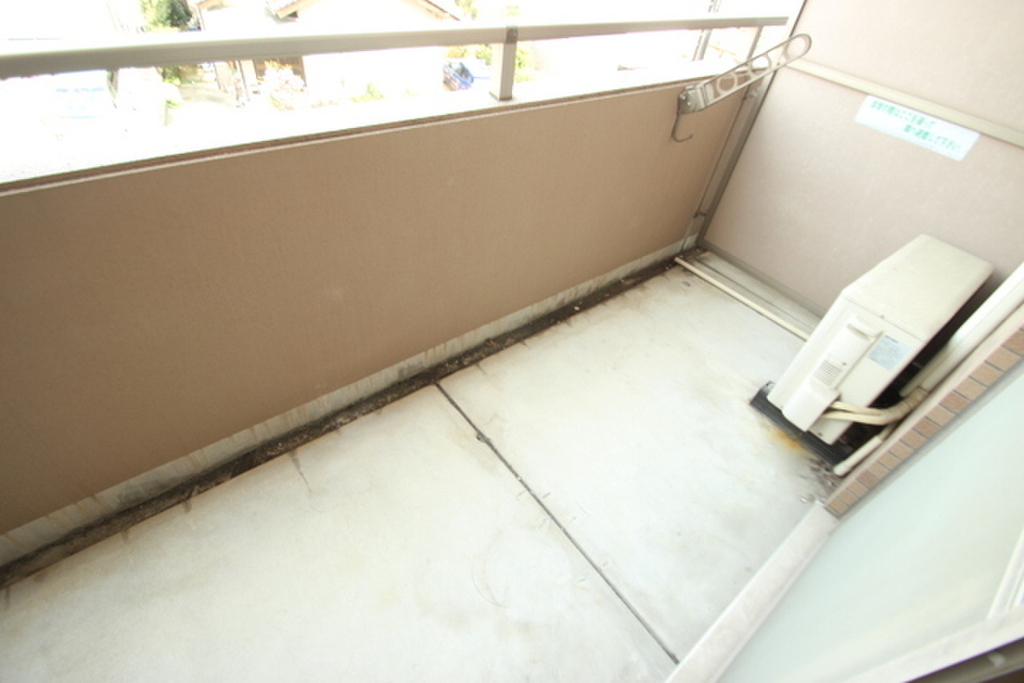 (11/28) バルコニー