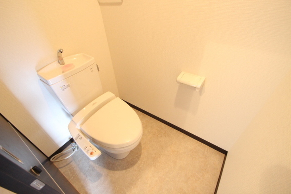 (5/25) トイレ (5/25) トイレ