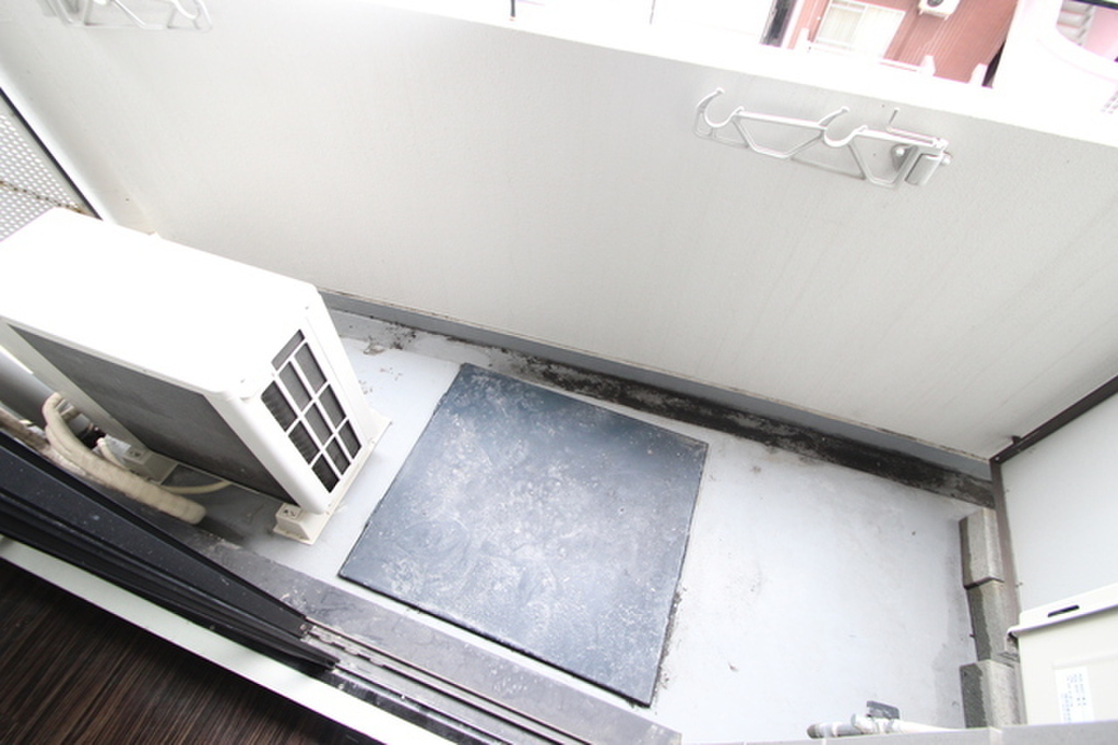 (9/27) バルコニー