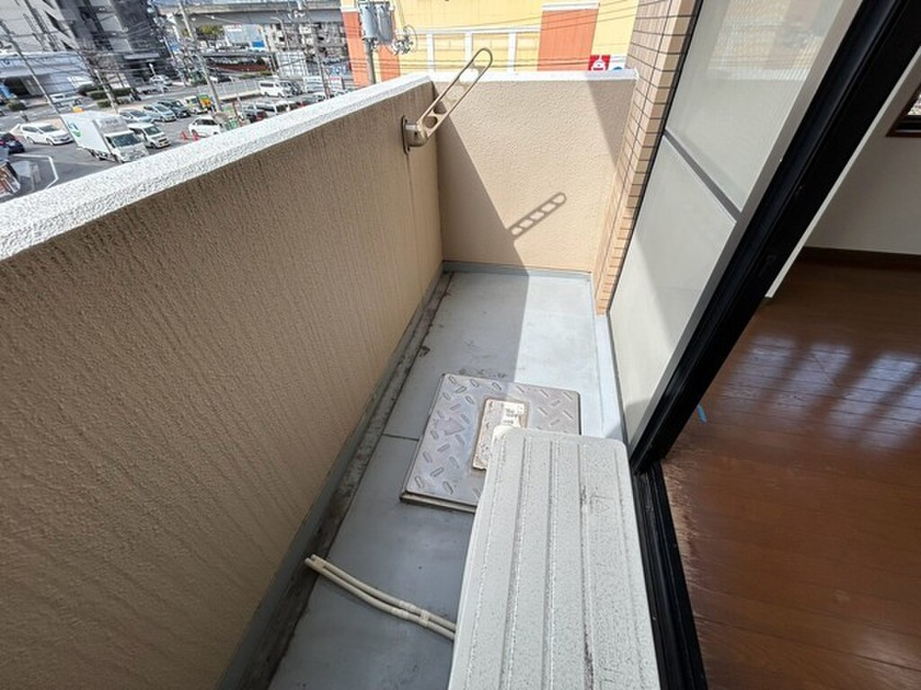 (4/28) バルコニー