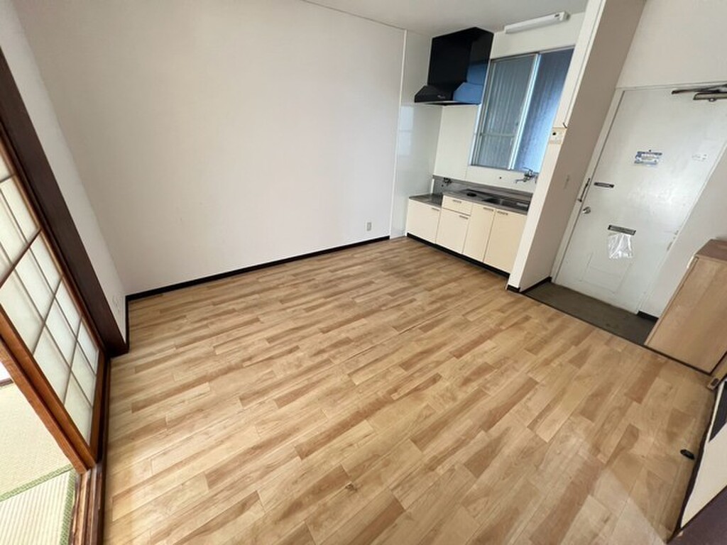 (2/28) LDK (2/28) LDK