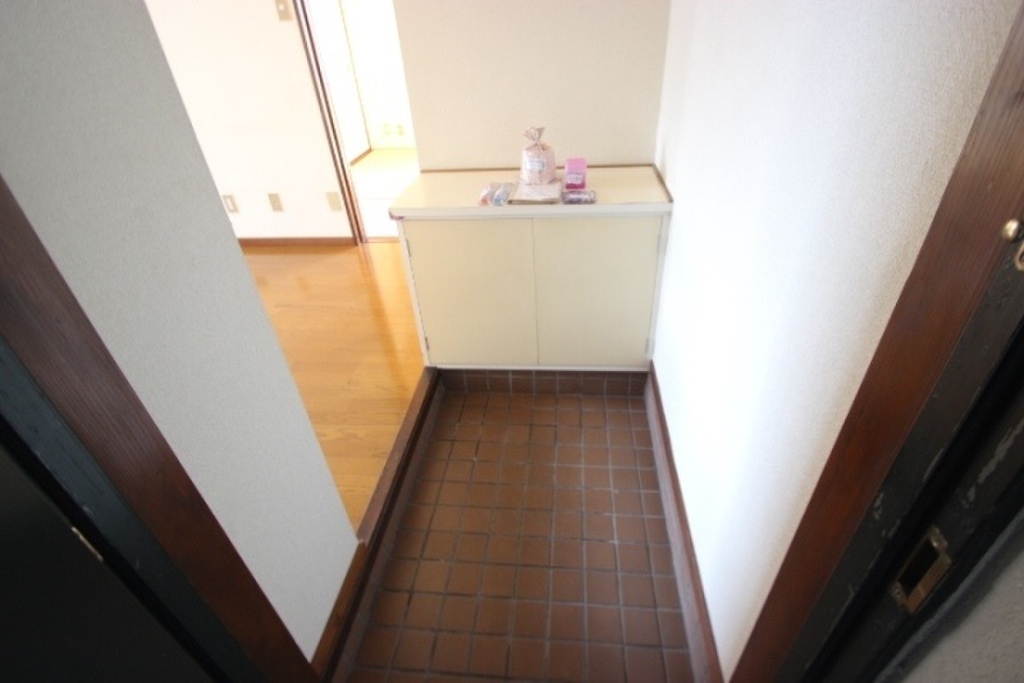 (9/22) 玄関 (9/22) 玄関