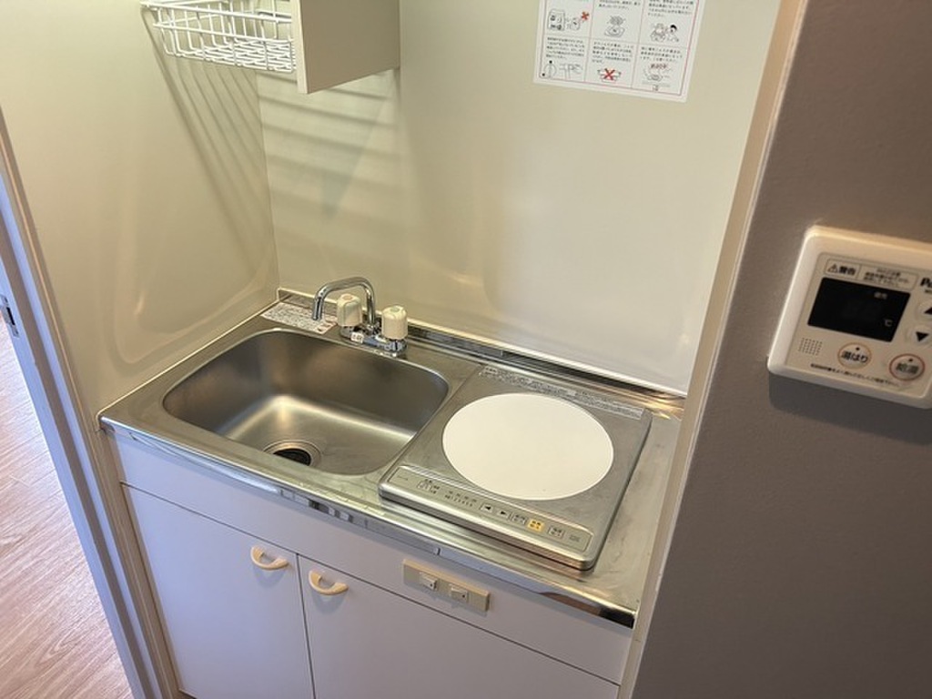 (16/27) キッチン