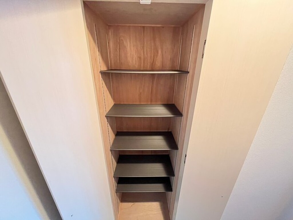 (18/30) 玄関 (18/30) 玄関