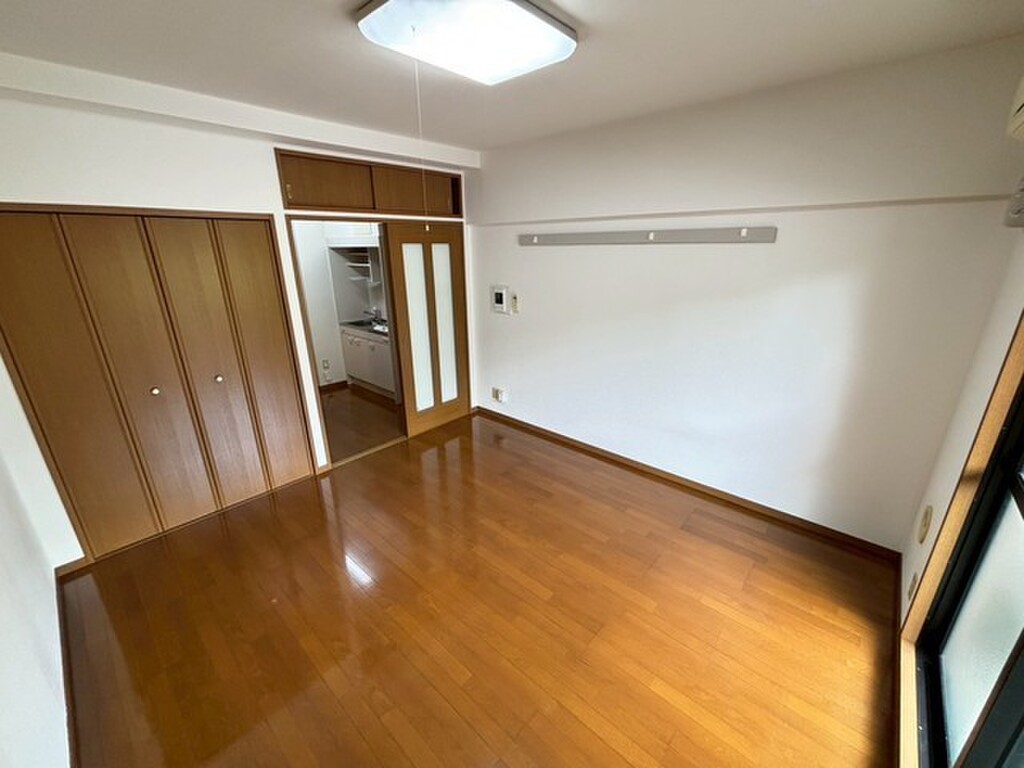 (15/28) 居室・リビング