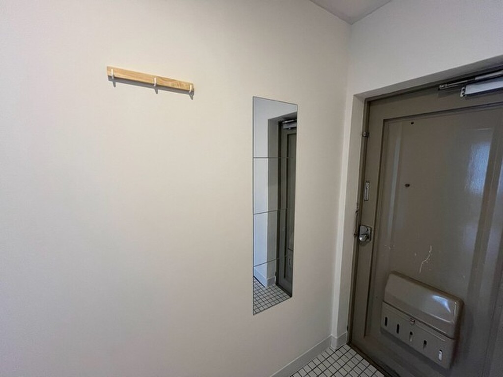 (21/34) 玄関 (21/34) 玄関