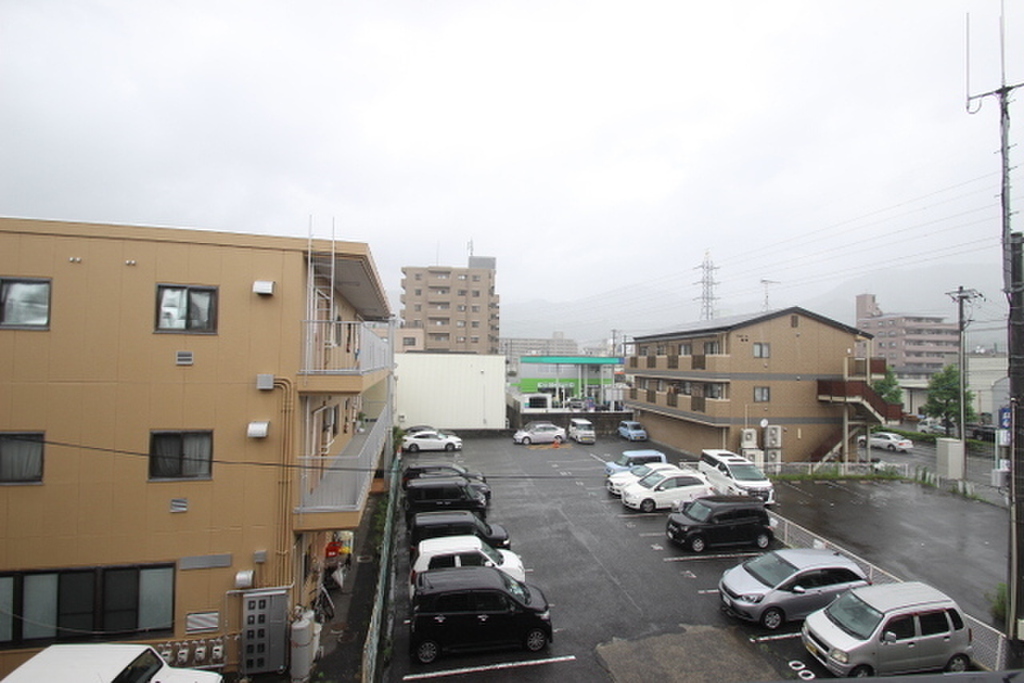 (10/23) 眺望 (10/23) 眺望