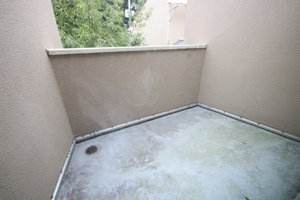 (11/25) バルコニー (11/25) バルコニー