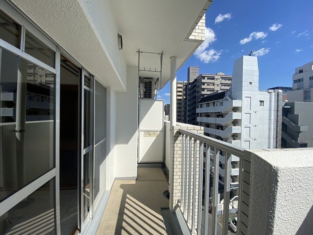 (14/30) バルコニー