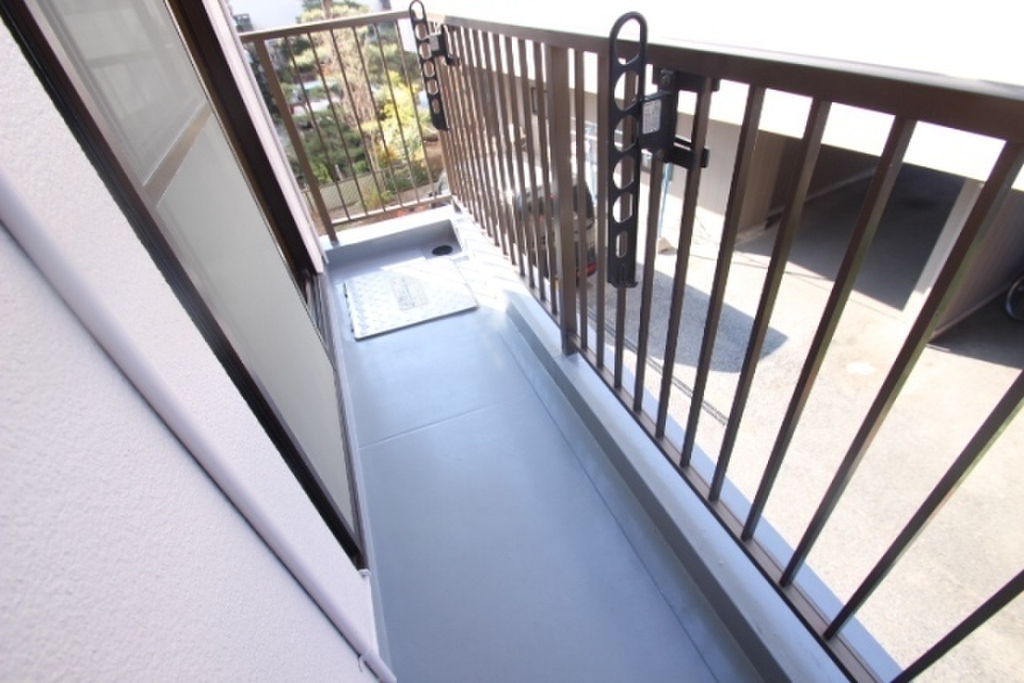 (8/25) バルコニー