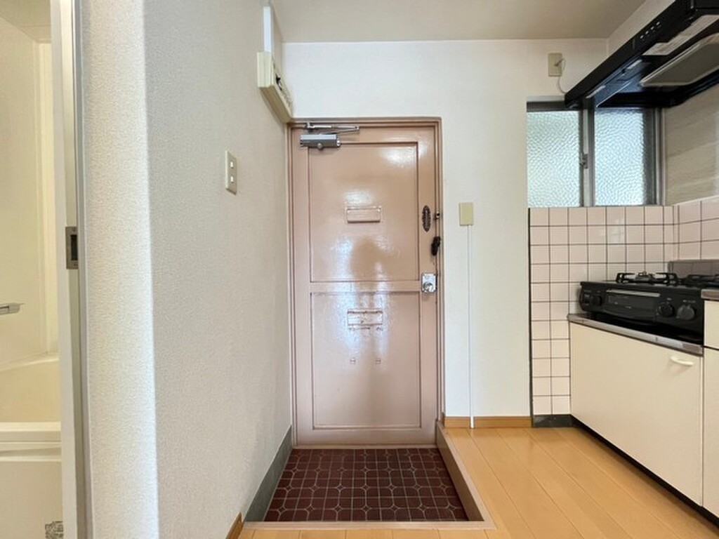 (10/24) 玄関 (10/24) 玄関