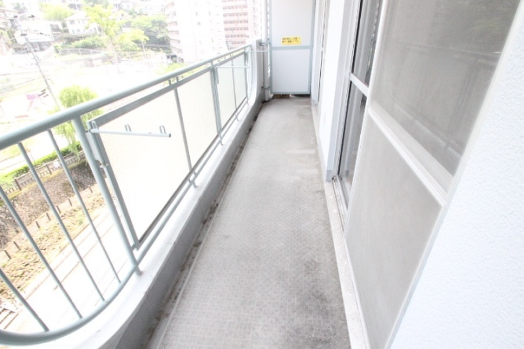 (10/26) バルコニー (10/26) バルコニー