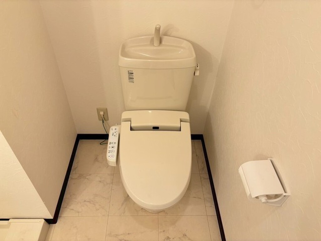 (5/27) トイレ (5/27) トイレ