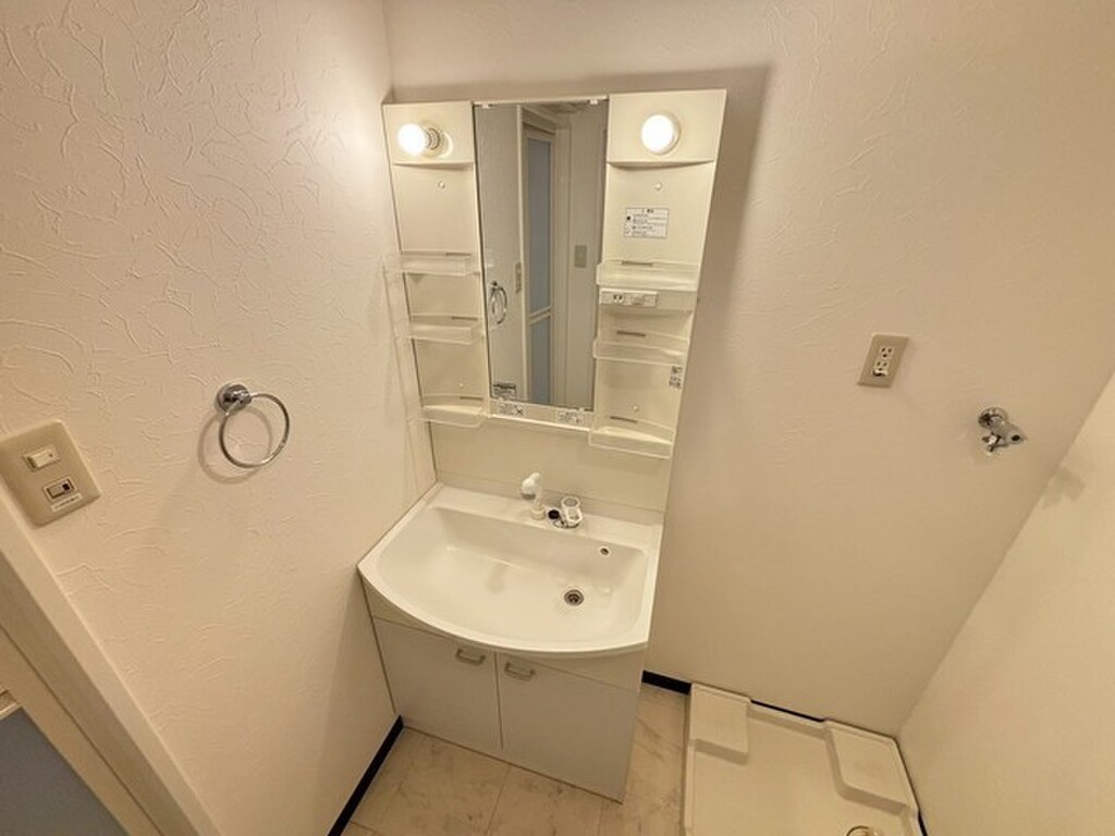 (6/27) 洗面所 (6/27) 洗面所