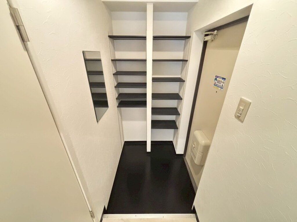 (7/27) 玄関 (7/27) 玄関