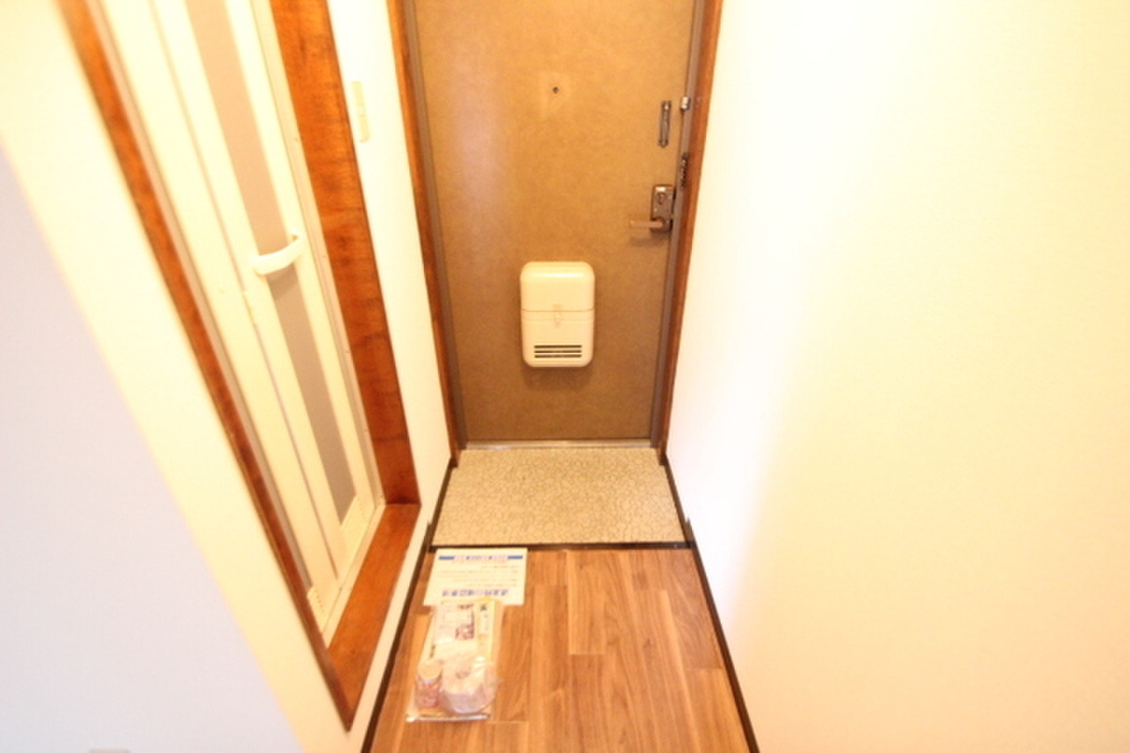 (6/27) 玄関 (6/27) 玄関