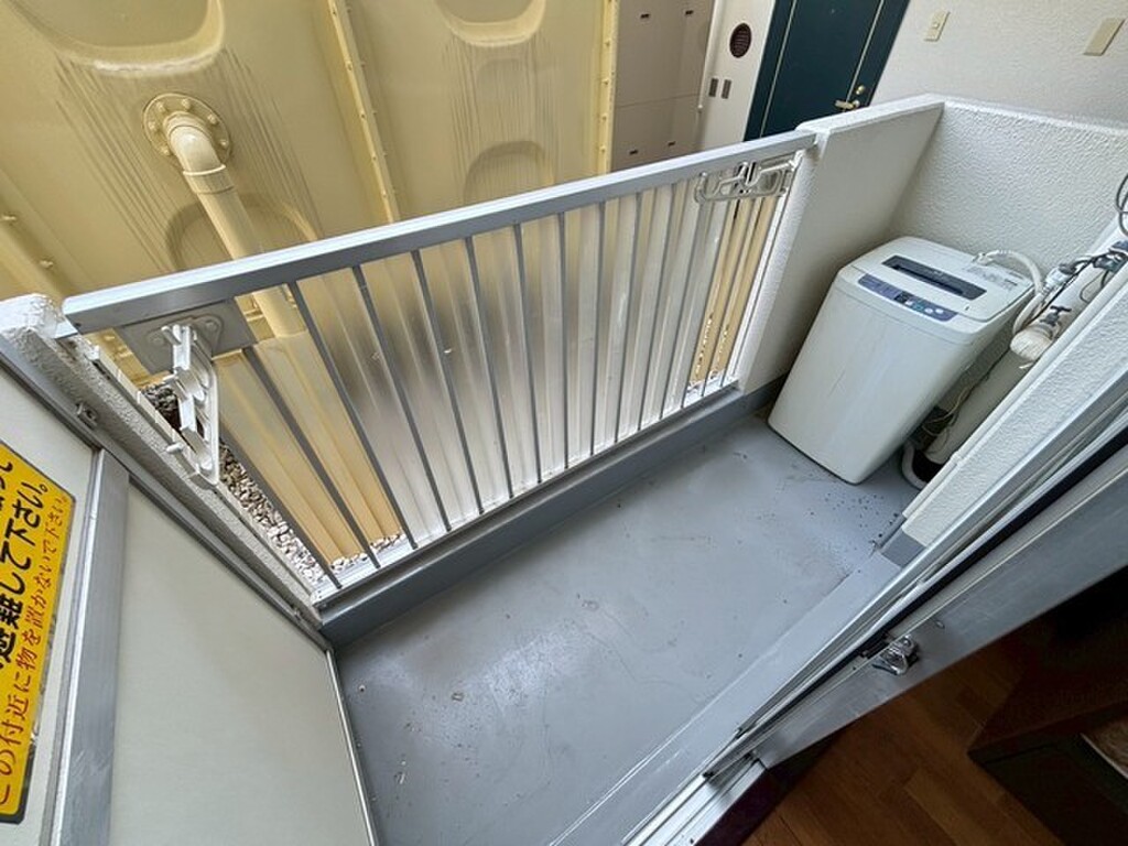 (12/22) バルコニー (12/22) バルコニー