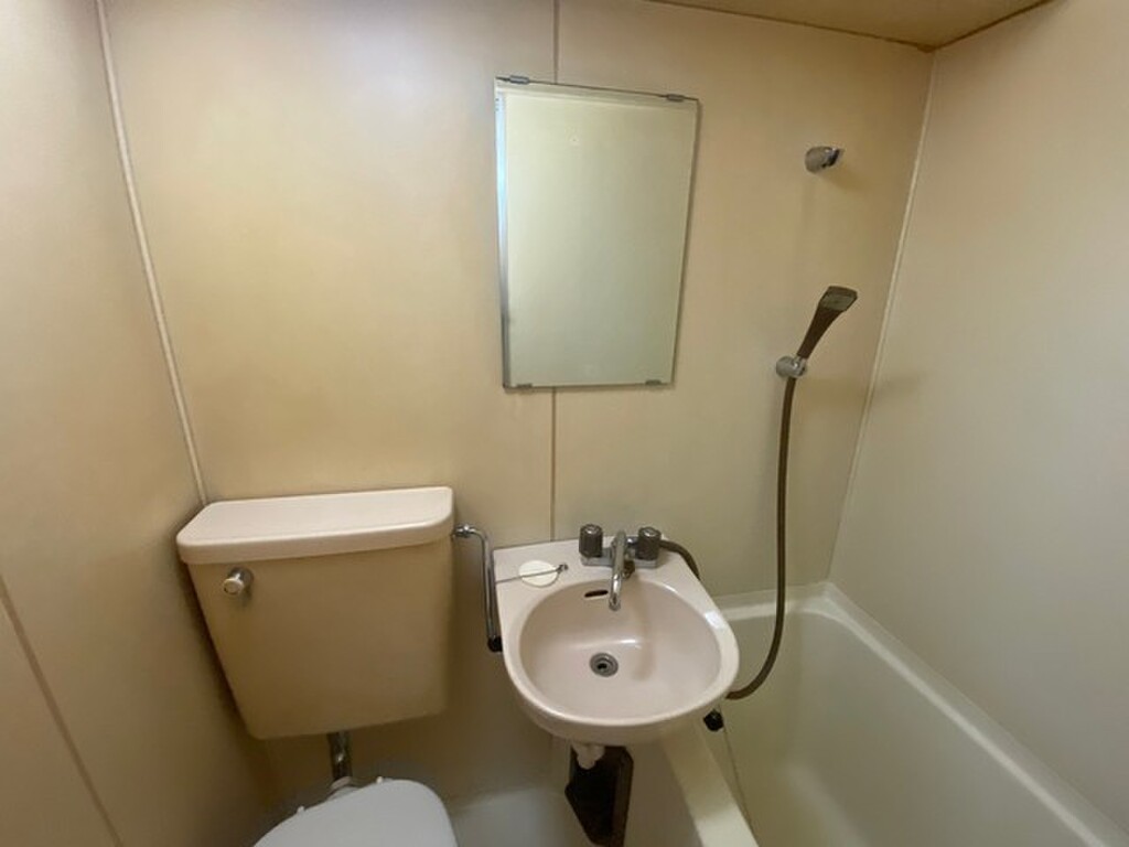 (8/24) 洗面所 (8/24) 洗面所