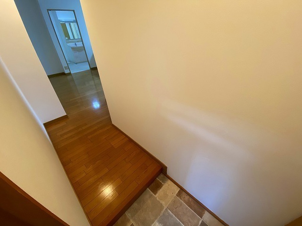 (7/17) 玄関 (7/17) 玄関