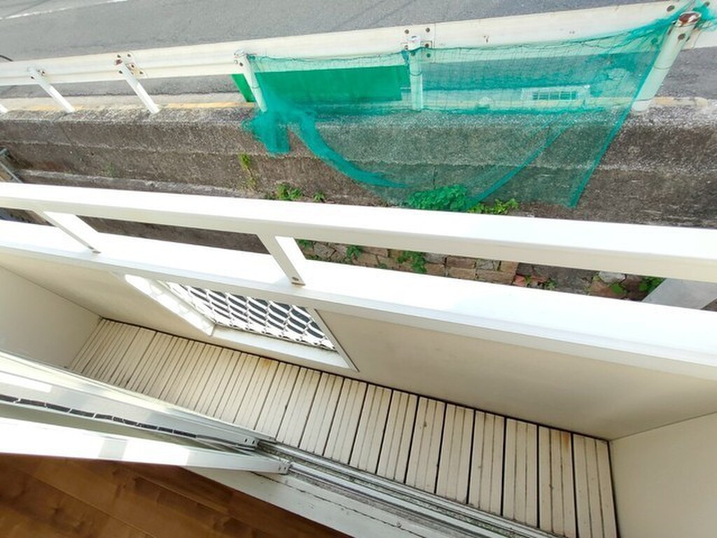 (7/22) バルコニー