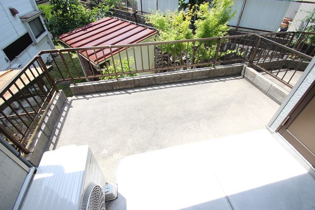 (6/34) バルコニー (6/34) バルコニー