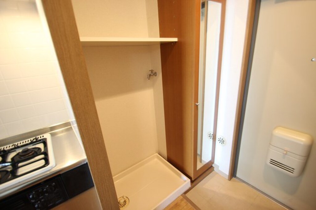 (13/34) 洗濯機置き場 (13/34) 洗濯機置き場