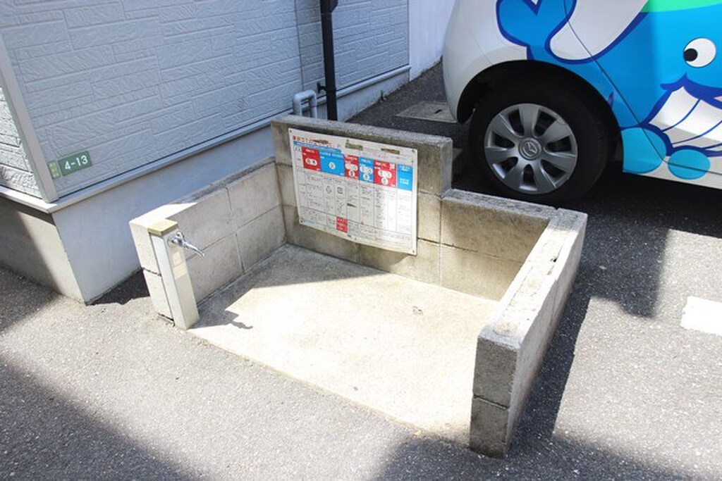 (16/34) ゴミ置き場 (16/34) ゴミ置き場