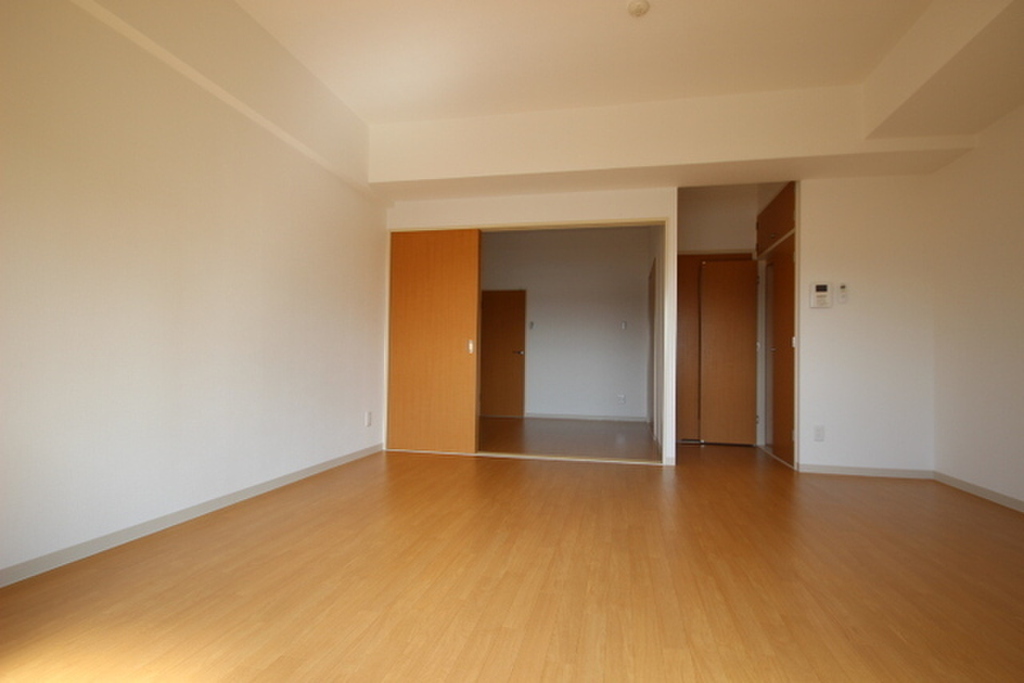 (14/28) 居室・リビング