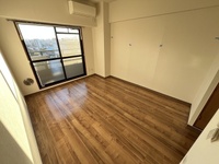 パレグレース中筋