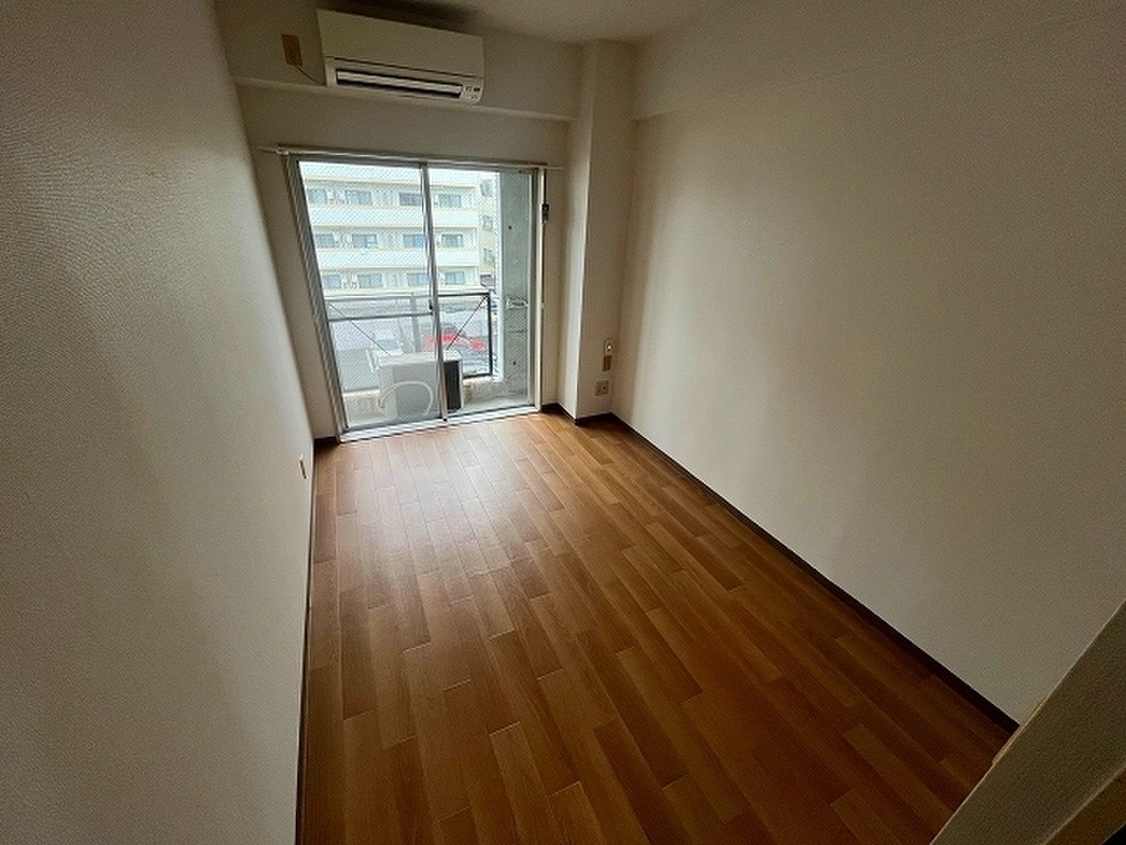 (2/24) 居室・リビング (2/24) 居室・リビング