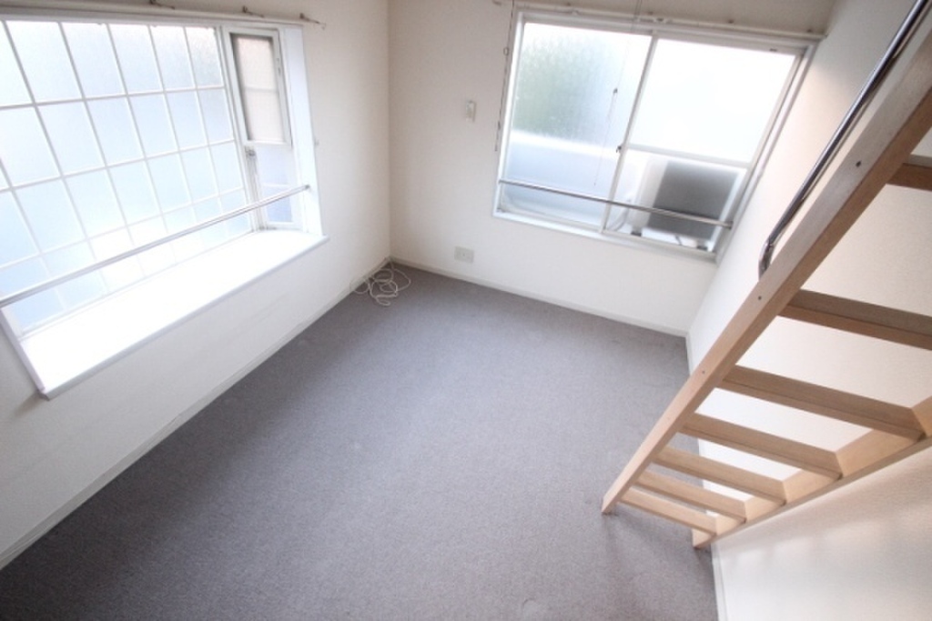 (18/29) 居室・リビング