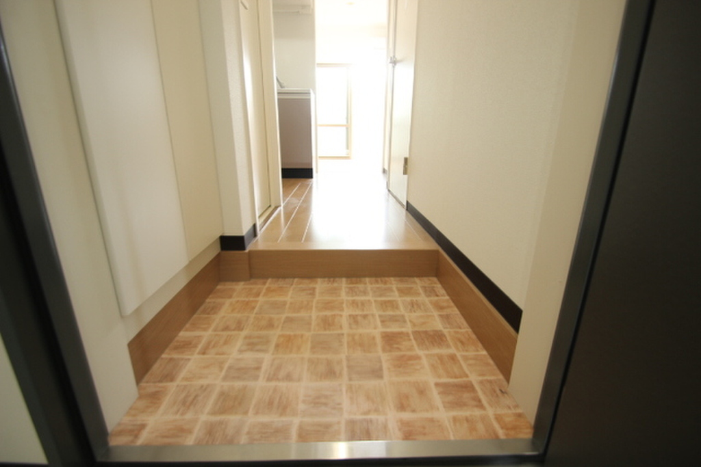 (12/25) 玄関 (12/25) 玄関